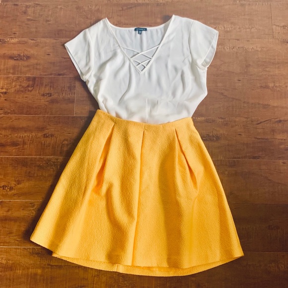 H&M Sunny Yellow Skirt - Picture 3 of 4